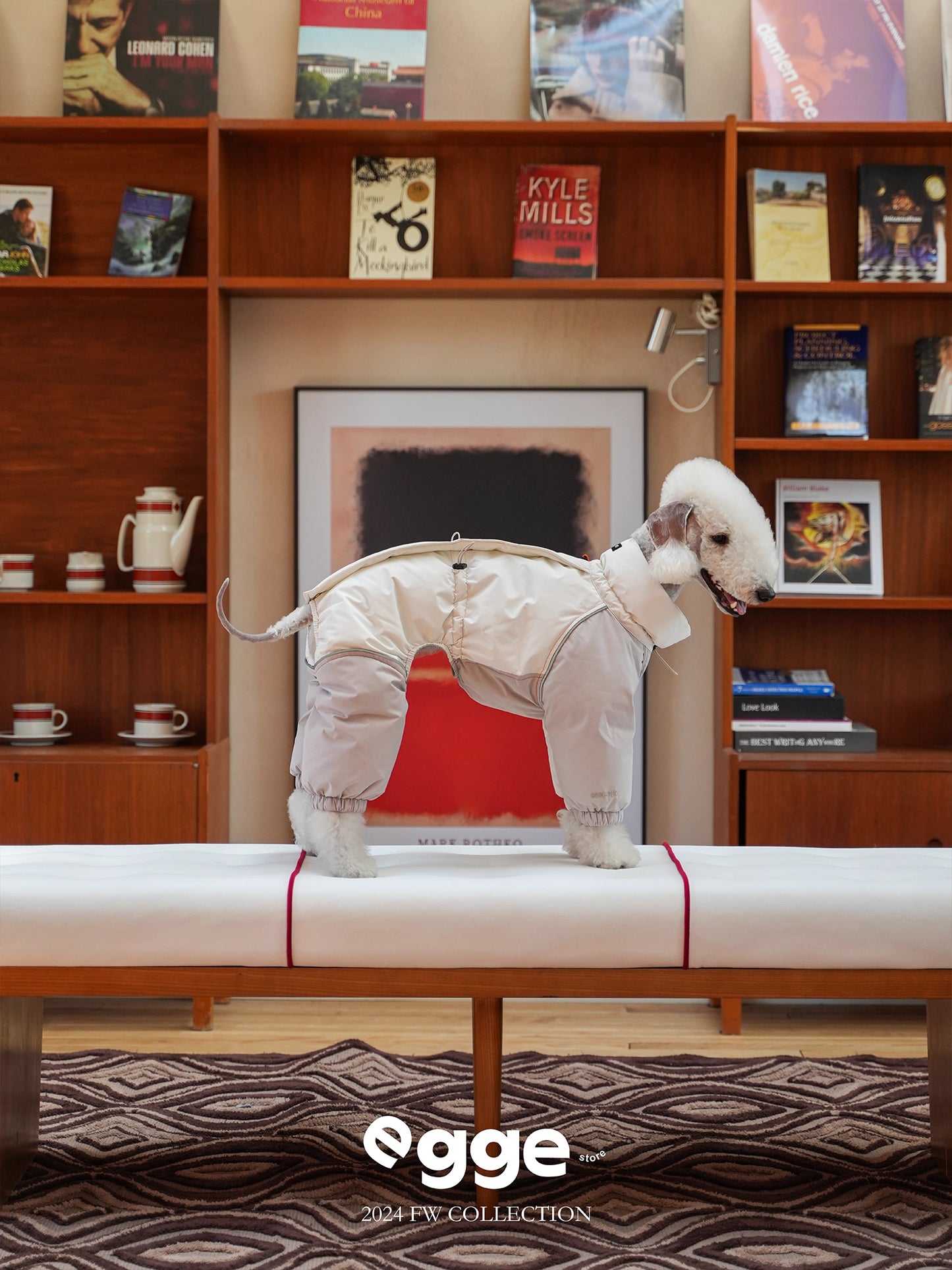 Four-Leg Duck Down Puffer