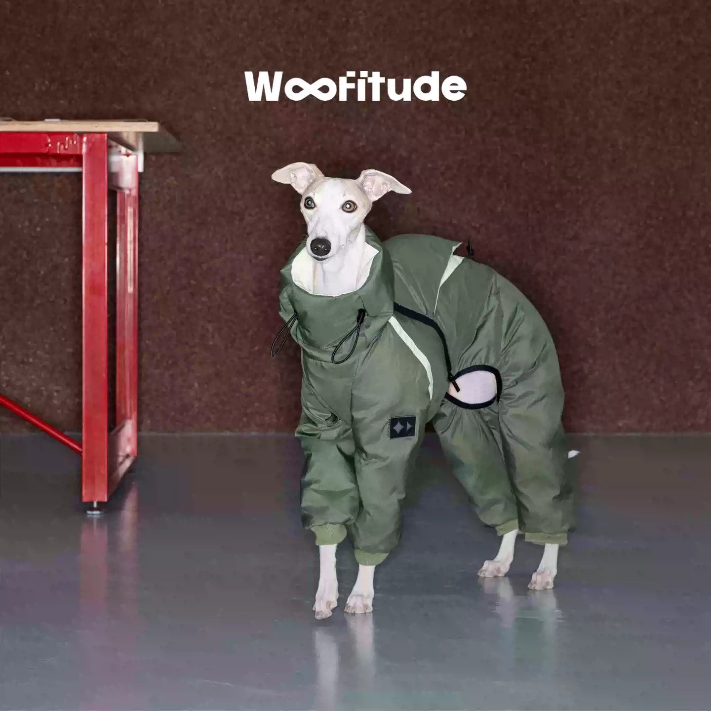 Woofitude “Layered Ridge” 95% White Duck Down Jacket